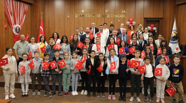 Başkan Gökhan Yüksel, '102 Çiçek Çocuk Değişim Programı' ile dünya çocuklarıyla buluştu