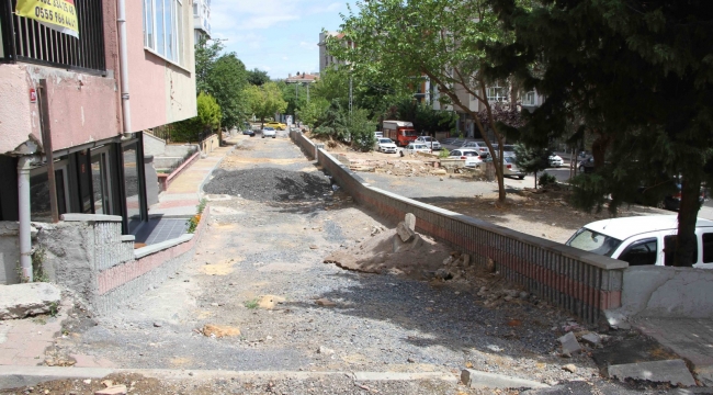 Kartal Belediyesi'nden Çavuşoğlu Mahallesi'ne Yeni Sokak ve Yeni Park