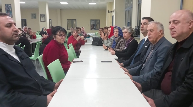 Kartallılar Hızır Orucu'nun ilk gününde Kartal Cemevi'nde bir araya geldi